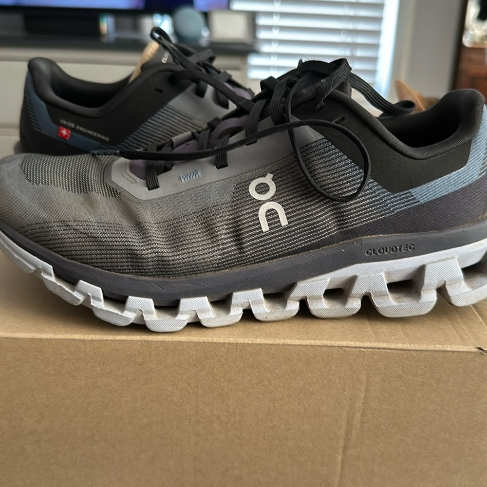 Women's running shoes